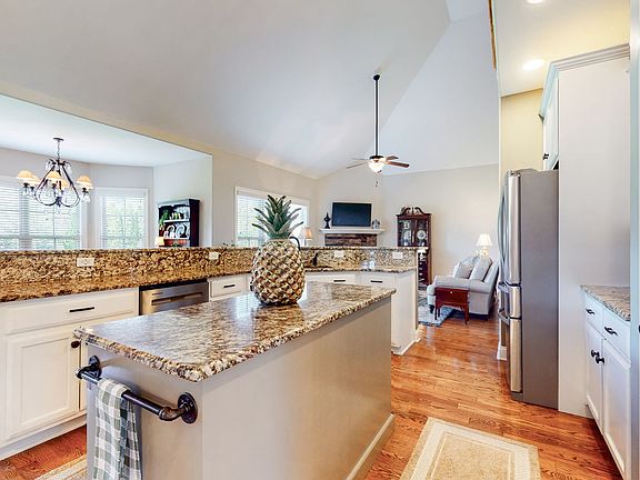 2nd image of 216 Aqueduct Pl