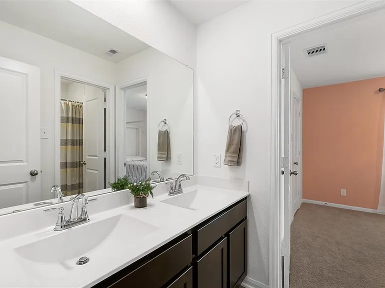 1259 Tilia Creek Ln — Photo 30