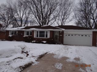 633 Ivy Ln, Bradley, IL 60915