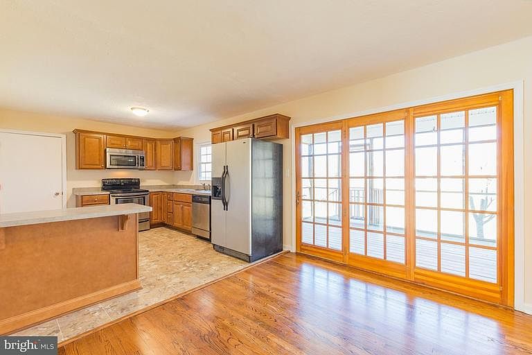 1st image of 45350 Barefoot Dr