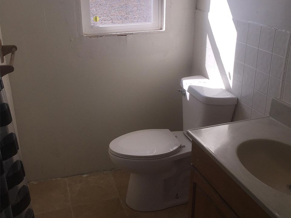 2nd image of 24249 Lincoln Hwy APT 26