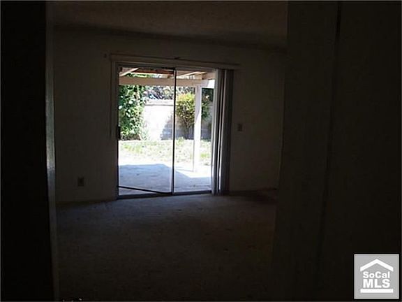 5th image of 1104 Hornbeam Ct