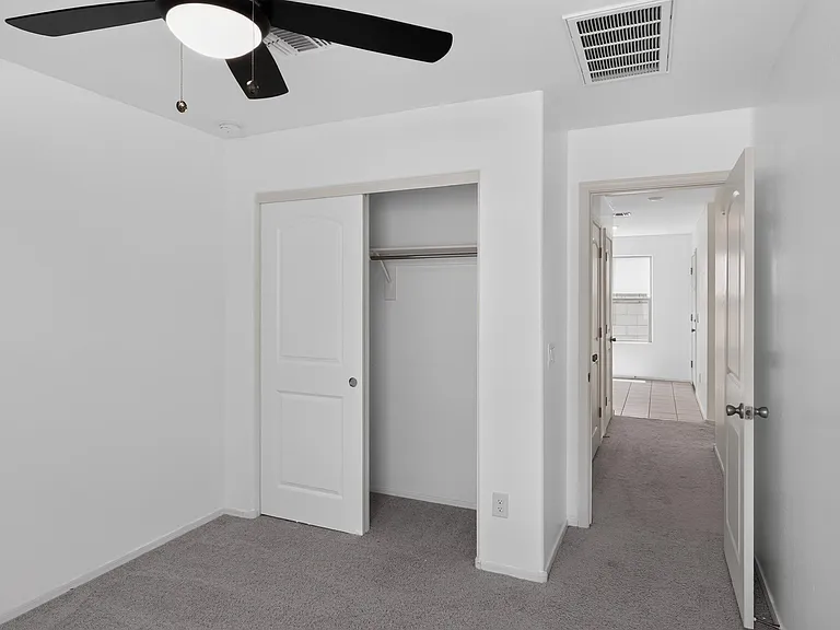 5667 S 243rd Dr — Photo 14