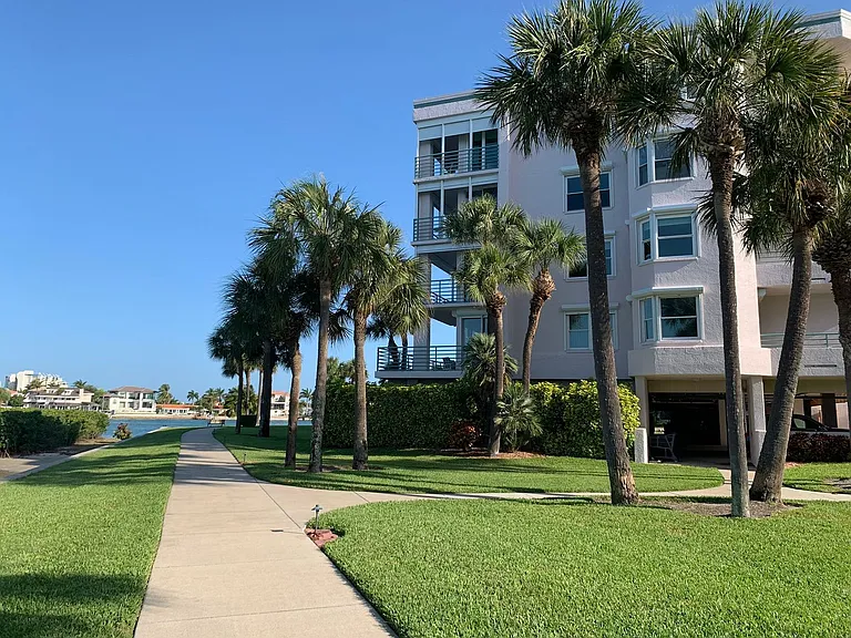 8040 Sailboat Key Blvd S #203 — Photo 30