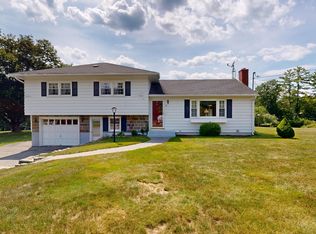 8 Fahi Pond Rd, North Anson, ME 04958