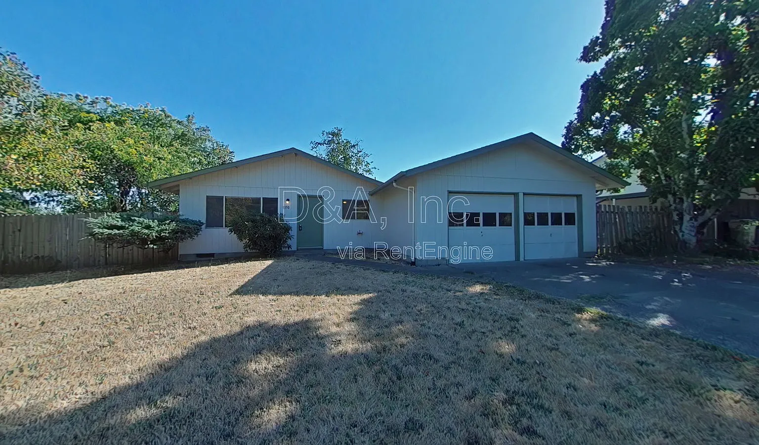 3 bed, 1.5 bath, 1264 sqft, $2,395 — Photo 1