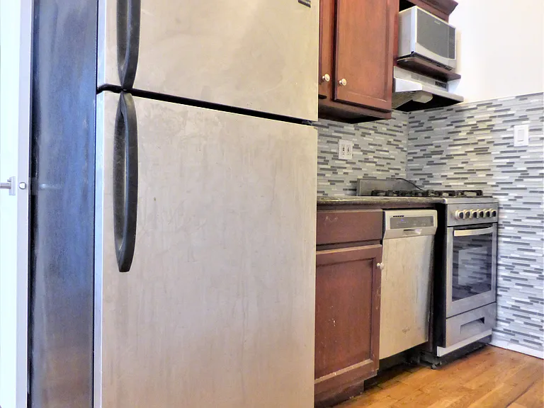 120 Sullivan St #3B — Photo 3