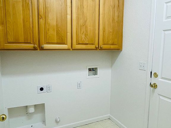 5th image of 6056 Bridgecross Dr