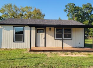 701 E Bullock St #2, Denison, TX 75021