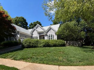521 Tufts Ct, Raleigh, NC 27609