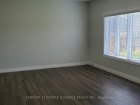 4th image of 20 Cypress Dr