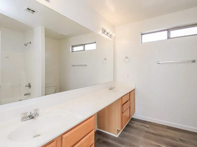 2024 E Appaloosa Rd — Photo 13