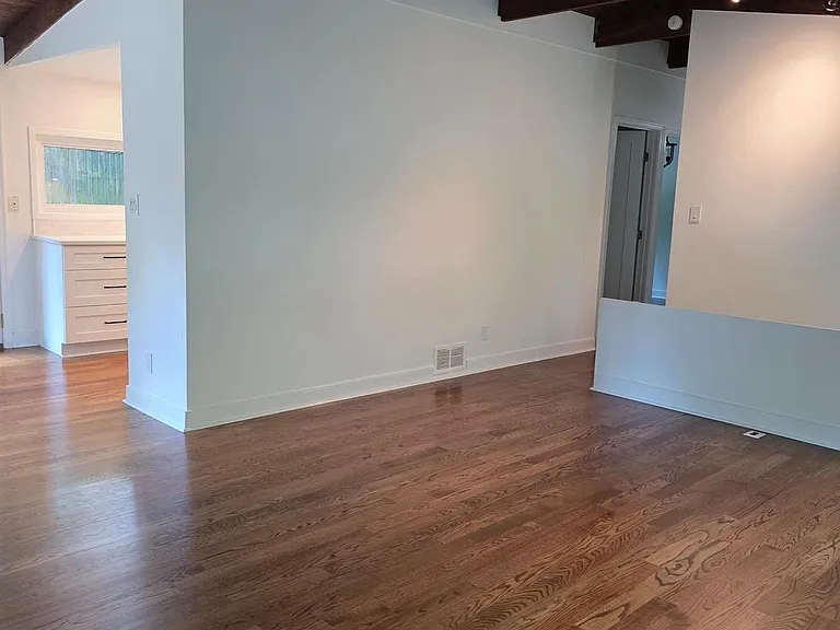 3404 Executive Ave — Photo 5