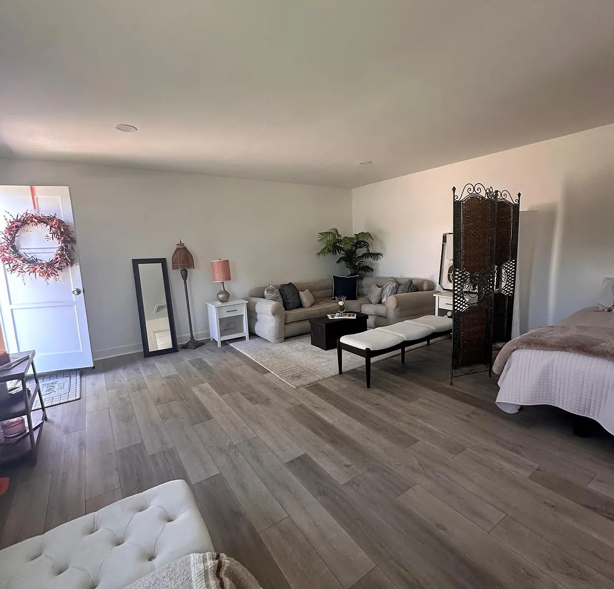11285 Cherry Ave — Photo 2