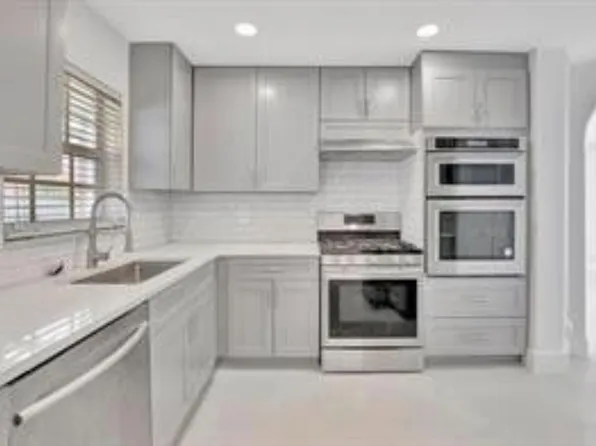 2410 NW 137th Ter, Fort Lauderdale, FL 33323