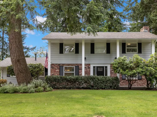 14382 SE Charjan St, Clackamas, OR 97015