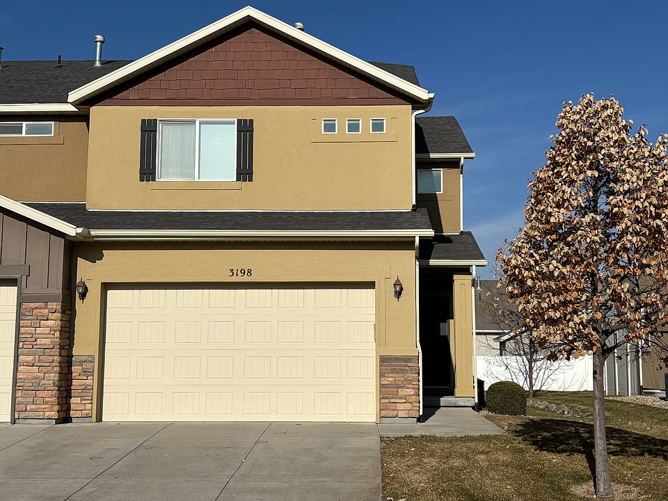 1st image of 3198 W Desert Lily Dr