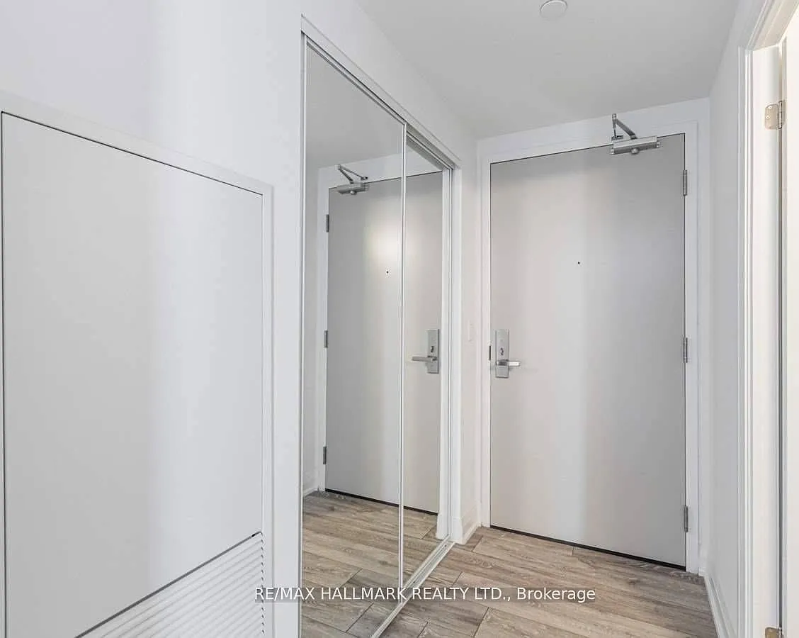 2 bed, $2,795 — Photo 2