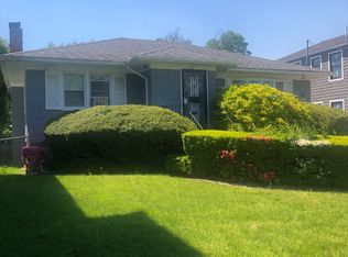 53 Clinton Ave, Inwood, NY 11096