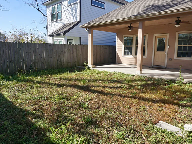 7013 Goforth St — Photo 18