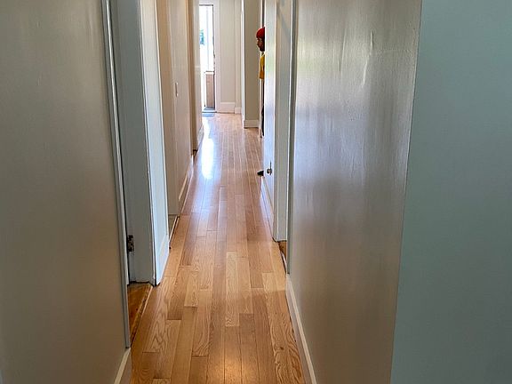 2nd image of 382 Hope St Floor 1