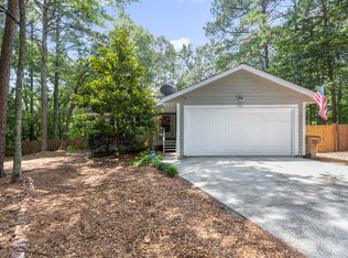 481 Victoria Rd, Woodstock, GA 30189