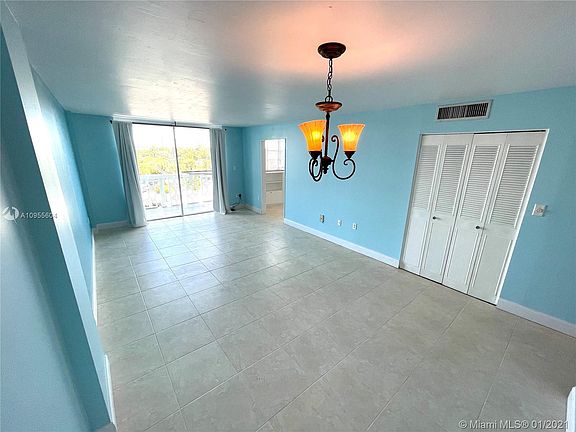 3rd image of 13155 Ixora Ct APT 411