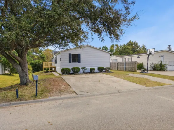 8543 Woodfield Dr., Myrtle Beach, SC 29588