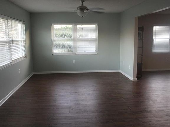 4th image of 452 Cameo Dr
