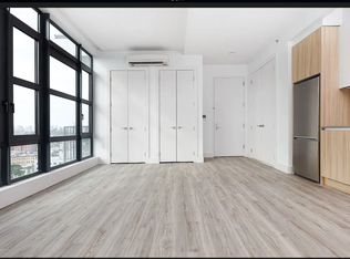 576 4th Ave #203, Brooklyn, NY 11215