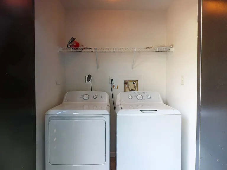 Janie B Apartments — Photo 56