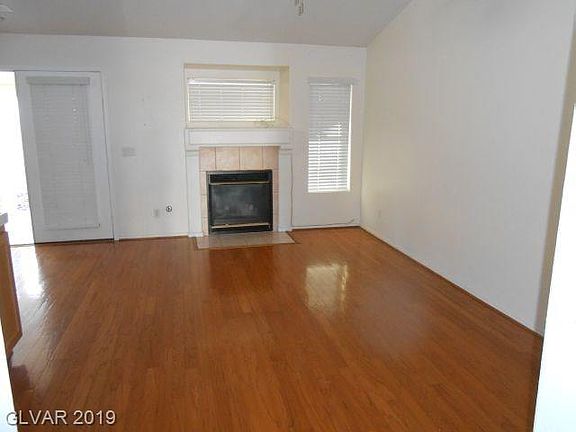 3rd image of 7829 Silver Plateau Ave