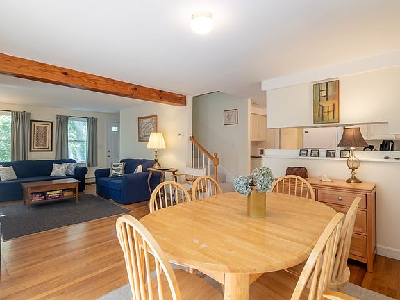 4th image of 72 Moonstone Way