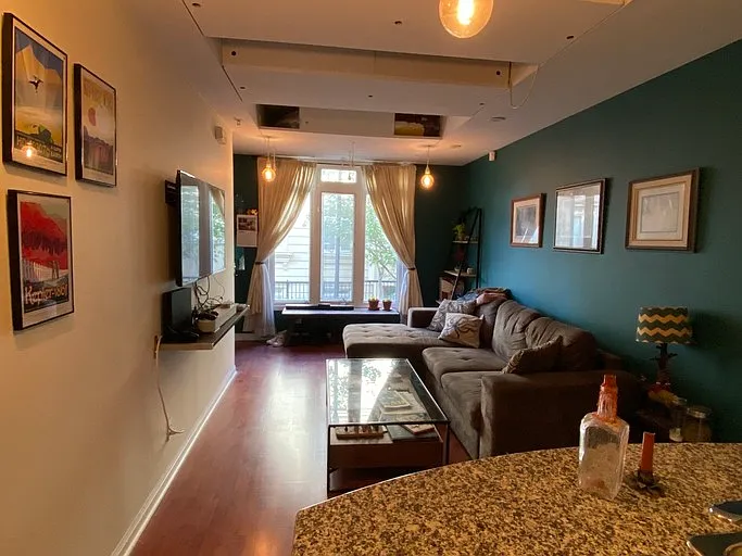 88 Carr St #1A — Photo 1