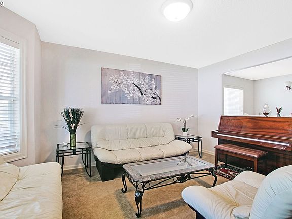 4th image of 2209 NE 96th Way