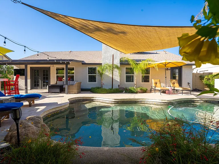 4019 E Taro Ln — Photo 50