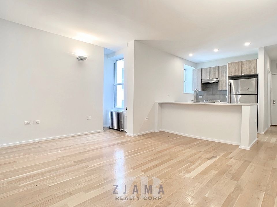 1st image of 134 17th St #33