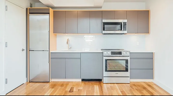 Rented by Jason A Moore, LREB | media 5