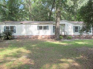 10104 N Natural Wells Dr, Tallahassee, FL 32305