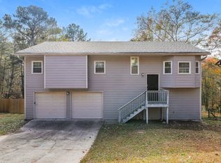 3320 Revere Cir, Snellville, GA