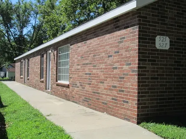 525 Bluemont Ave, Manhattan, KS 66502