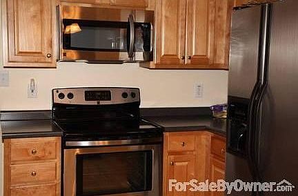 New Appliances : New Stainless Steel Appliances (Stove, Microwave, Dishwasher & Refrigerator)