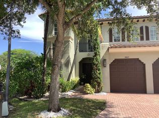 10825 NW 83rd Ct, Parkland, FL 33076