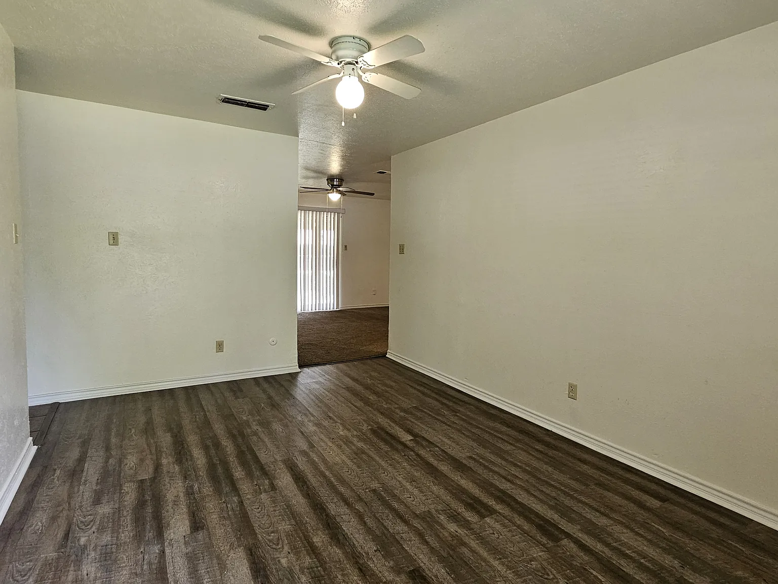 3 bed, 1.5 bath, 1219 sqft, $1,775 — Photo 3