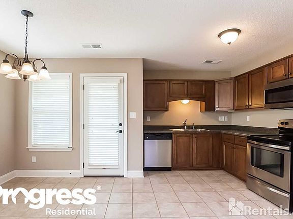 4th image of 1367 Arbor Lake Dr S