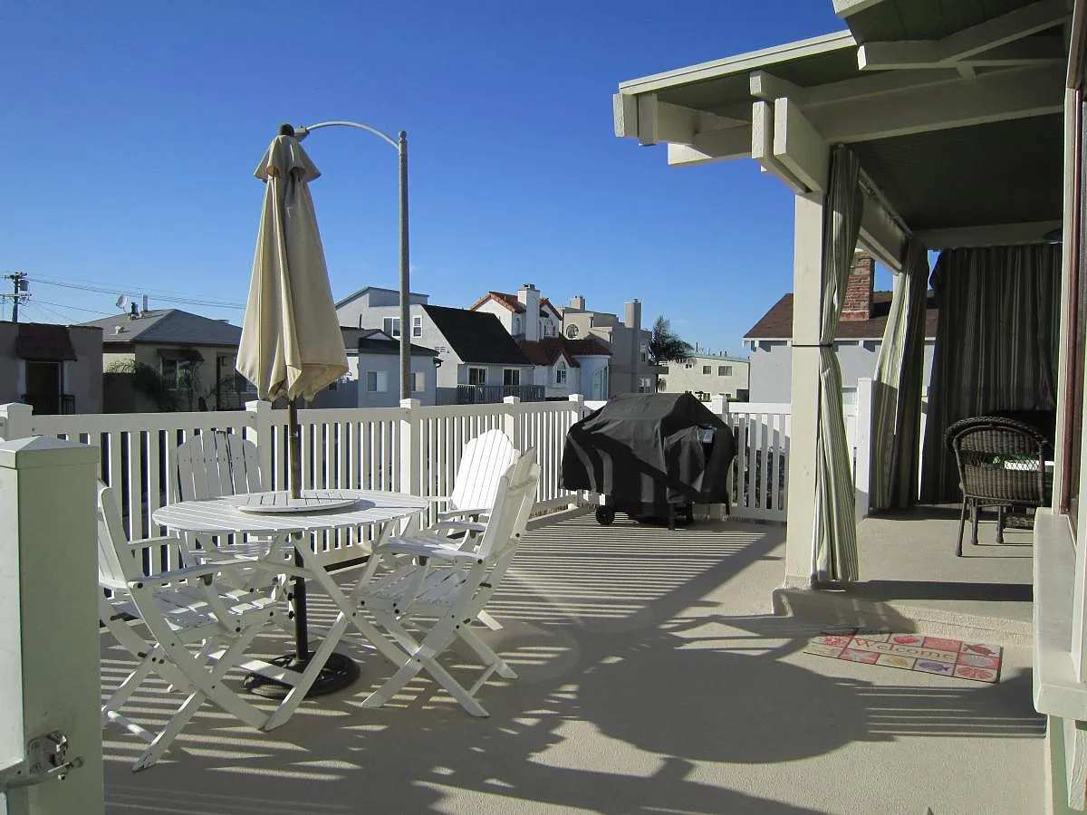 2 bed, 800 sqft, $6,500 — Photo 2