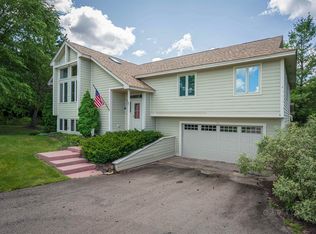 397 W Wachter Rd, Galena, IL 61036