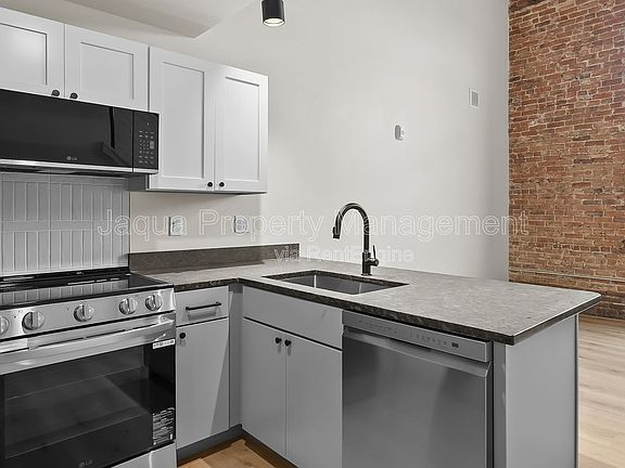 3rd image of 266 E Michigan Ave #402