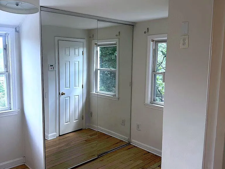 3731 Kemper Rd — Photo 18