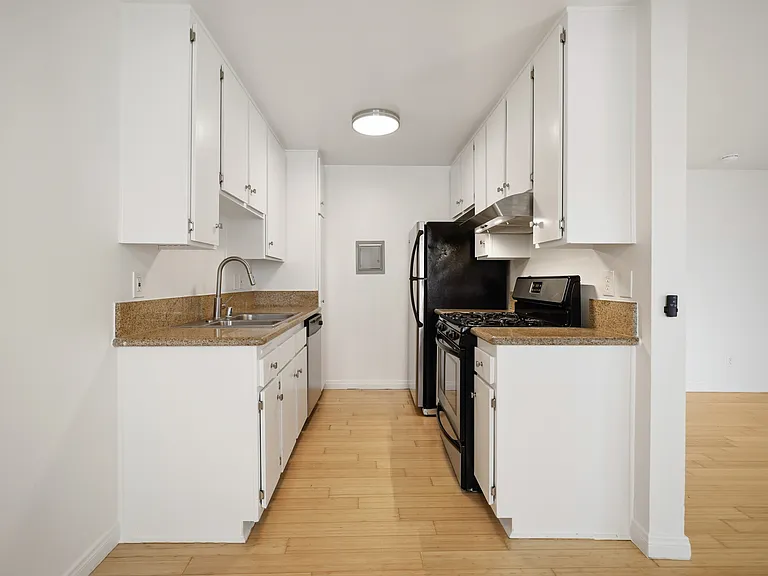 1841 Sawtelle Blvd — Photo 46
